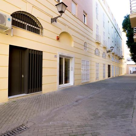Rentalsevilla Escuelas Pias Exterior photo